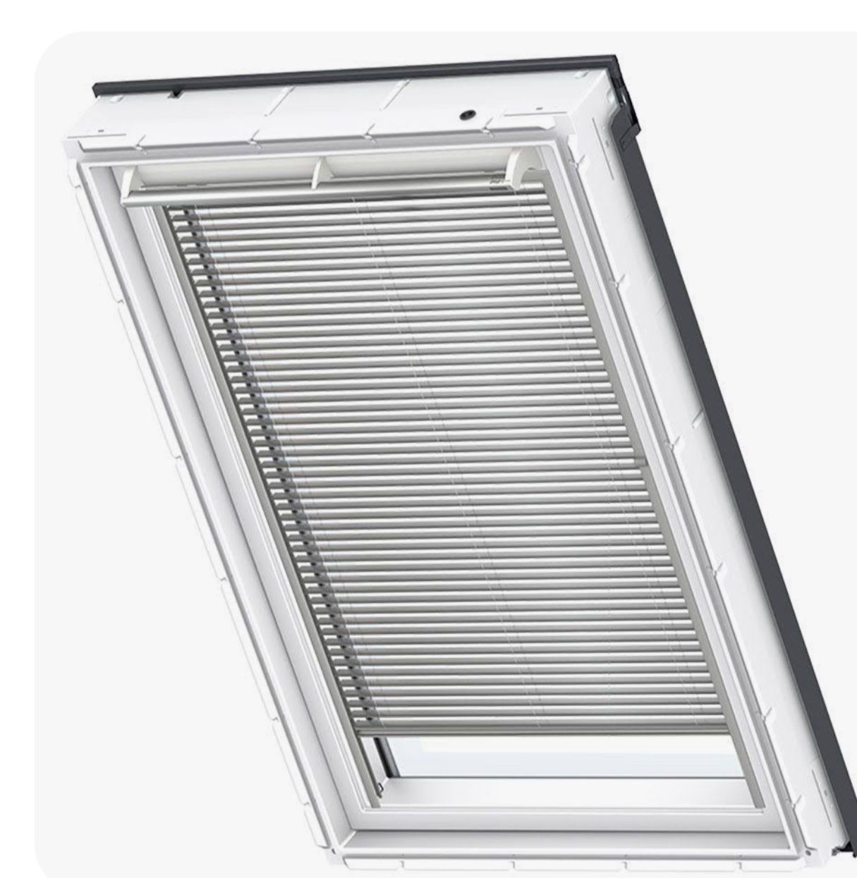 Velux Markisen: Velux Lammellenstore mit Kurbel – Gebraucht aus Häusernmoos von Gouda64