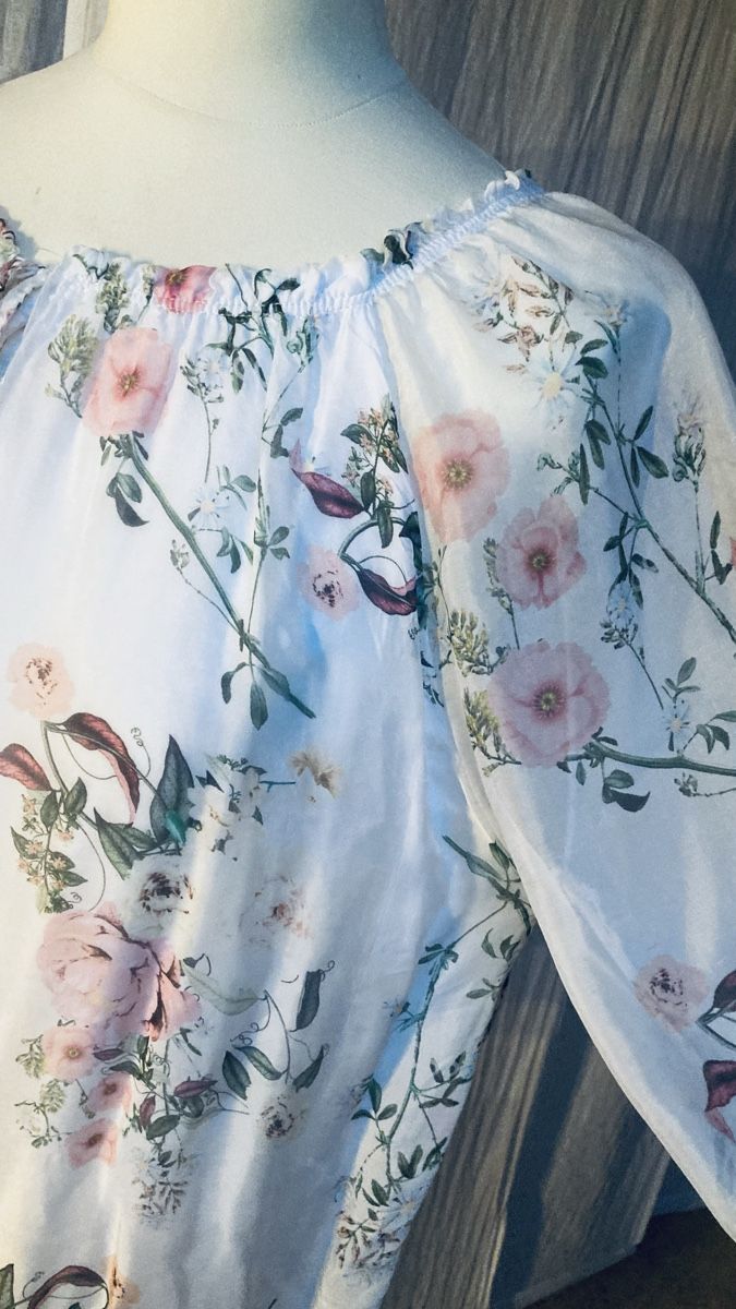 Blusen: Bluse mit Seide – Gebraucht aus Läufelfingen von petit-nicola 1