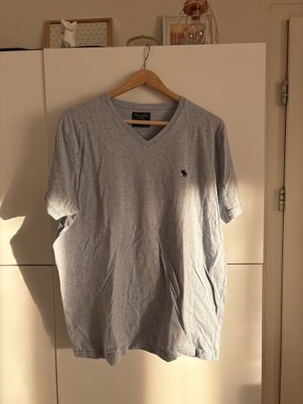T-shirt Abercrombie & Fitch bleu clair, Taille XL, été!