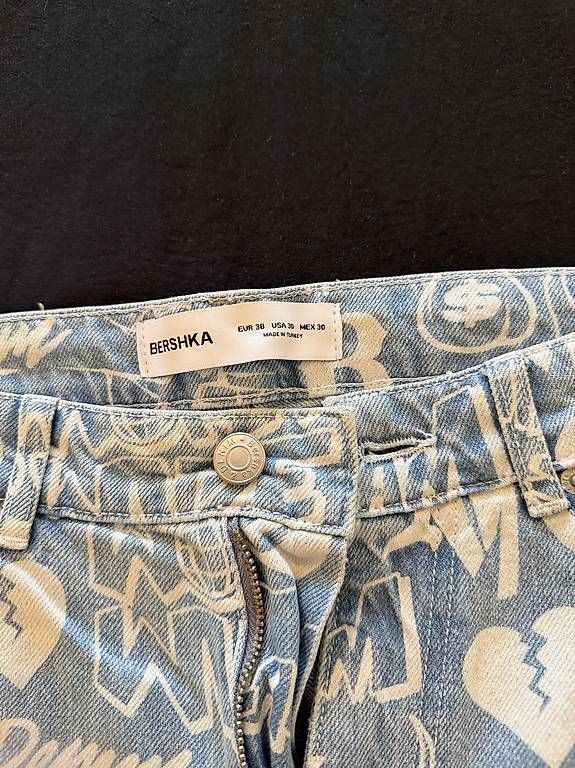Jeans: Jeans  – D'occasion à Paradiso par nic_529g 1