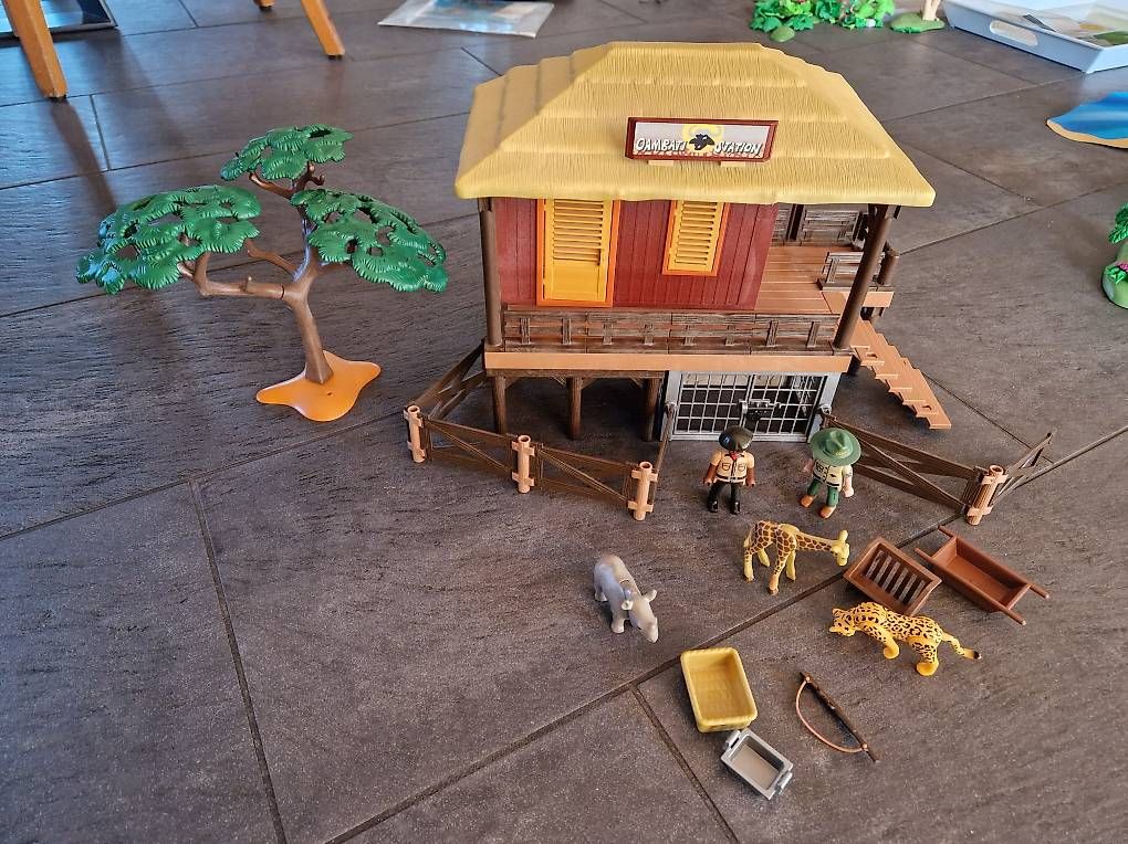 Giocattoli: Playmobil Rangerstation – Usato da Mettmenstetten venduto da Cam7 2