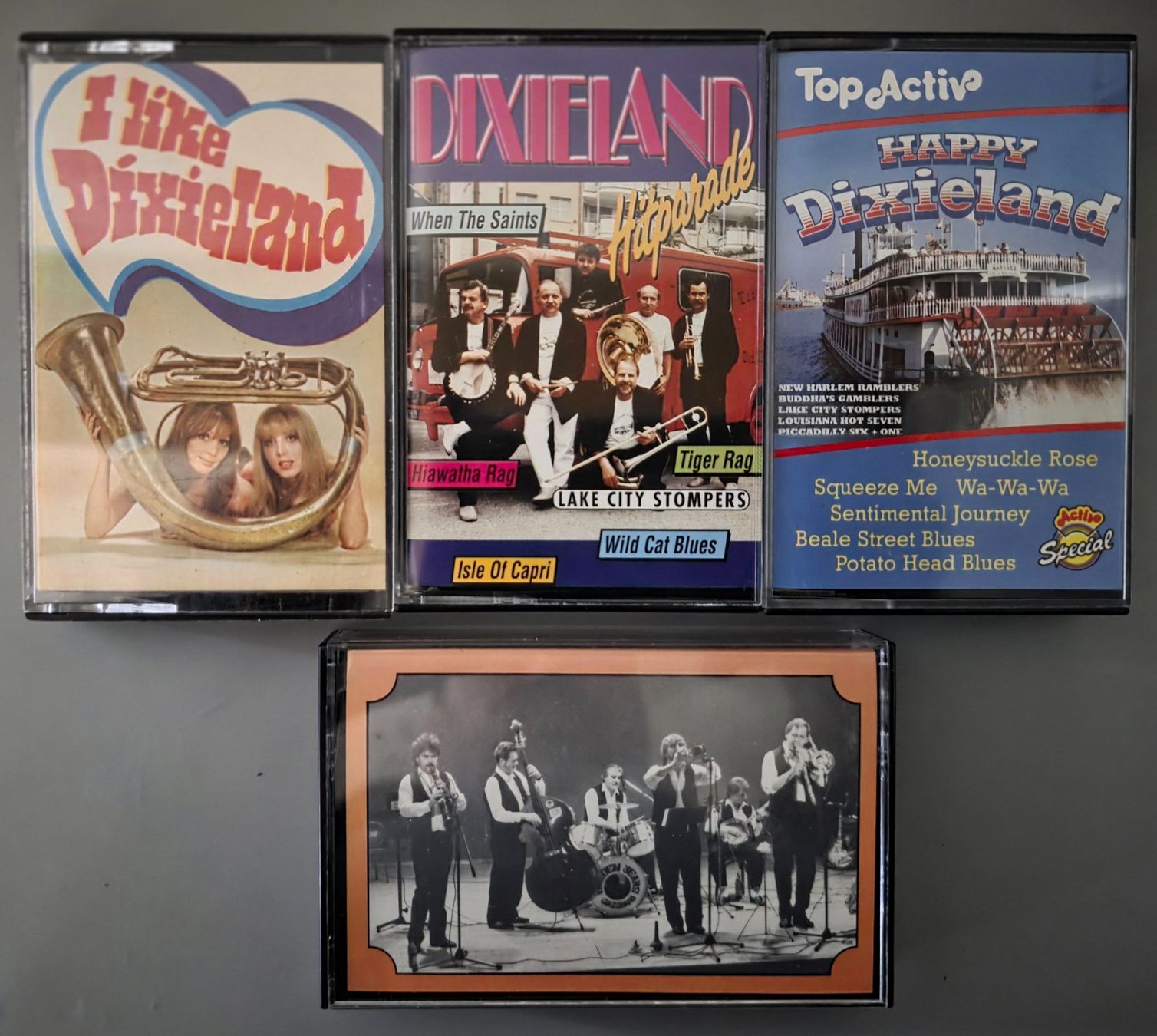 Musicassette: Various 4 MC– Dixieland – Usato da Root venduto da atelier22