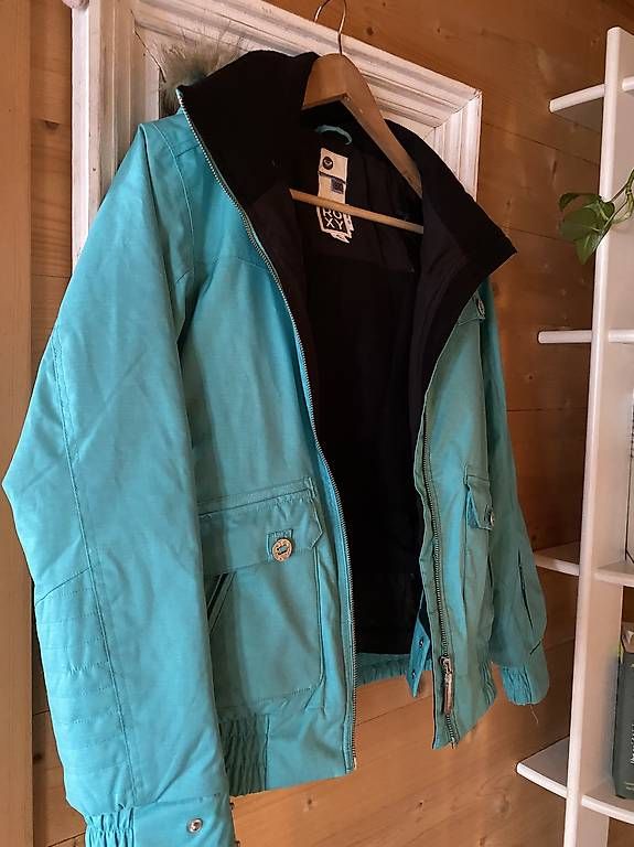 Giacche: ROXY Jacke  – Usato da Därstetten venduto da yas_pb5r