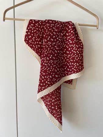 Foulard rot weiss gepunktet 53 x 53 cm