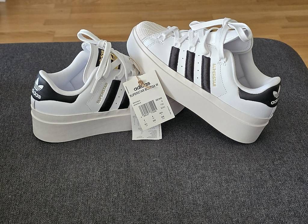 Damenschuhe: Neue Adidas Schuhe 36 2/3 – Gebraucht aus Münchenbuchsee von Arasy13 4