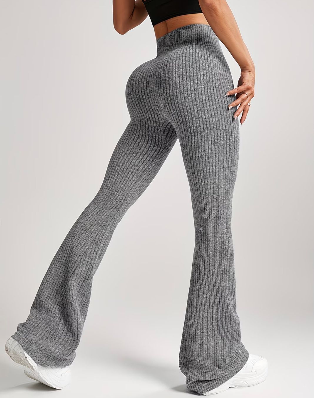 Leggings: Damen Seamless Flared Leggings – Nuovo e nell'imballaggio originale da Reinach BL venduto da Deinfashion 1