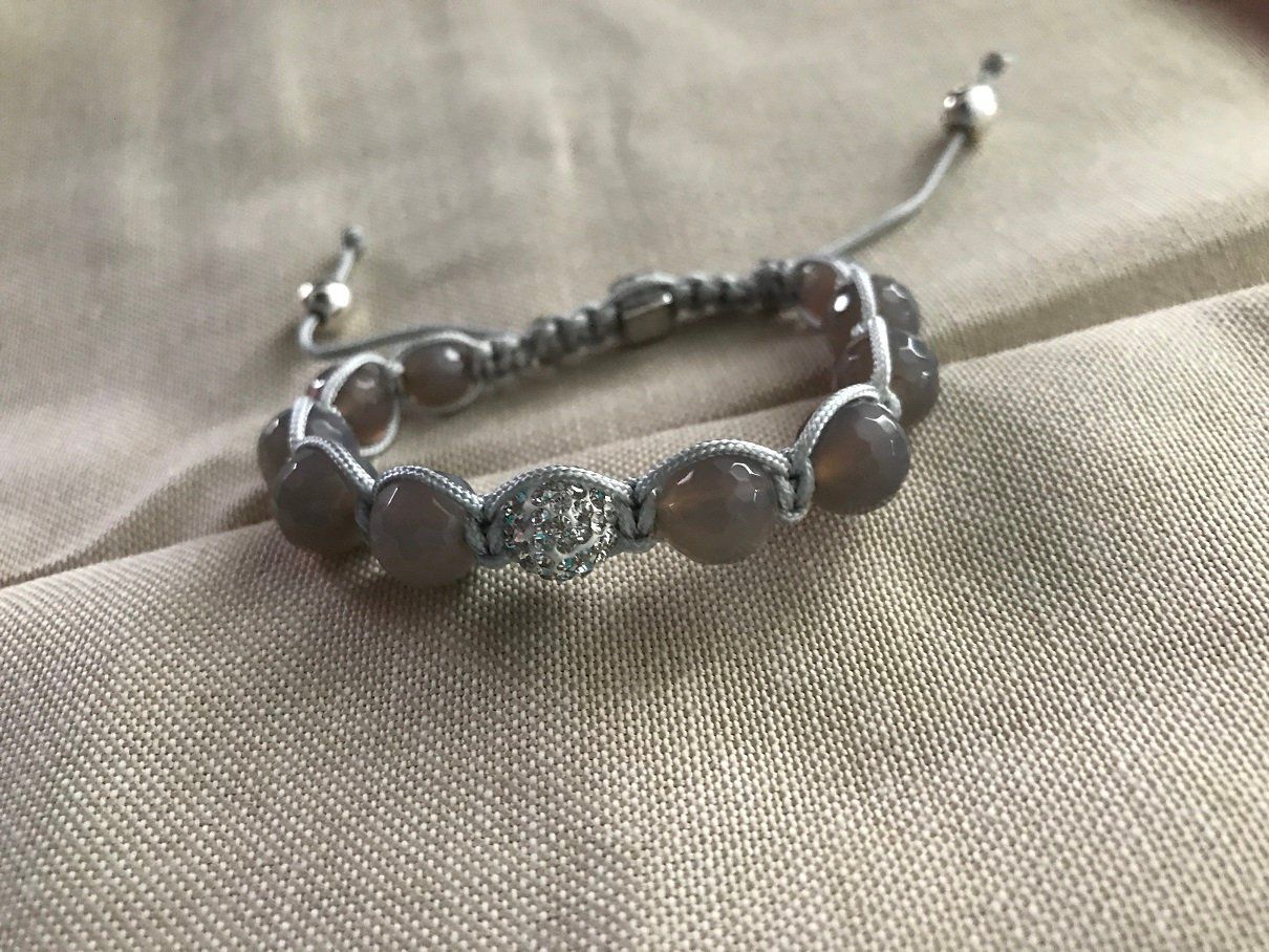 Bracciali & Braccialetti: Shamballa Armband graulila/silber - Neu – Nuovo (secondo la descrizione) da Kleinandelfingen venduto da Baba23 1