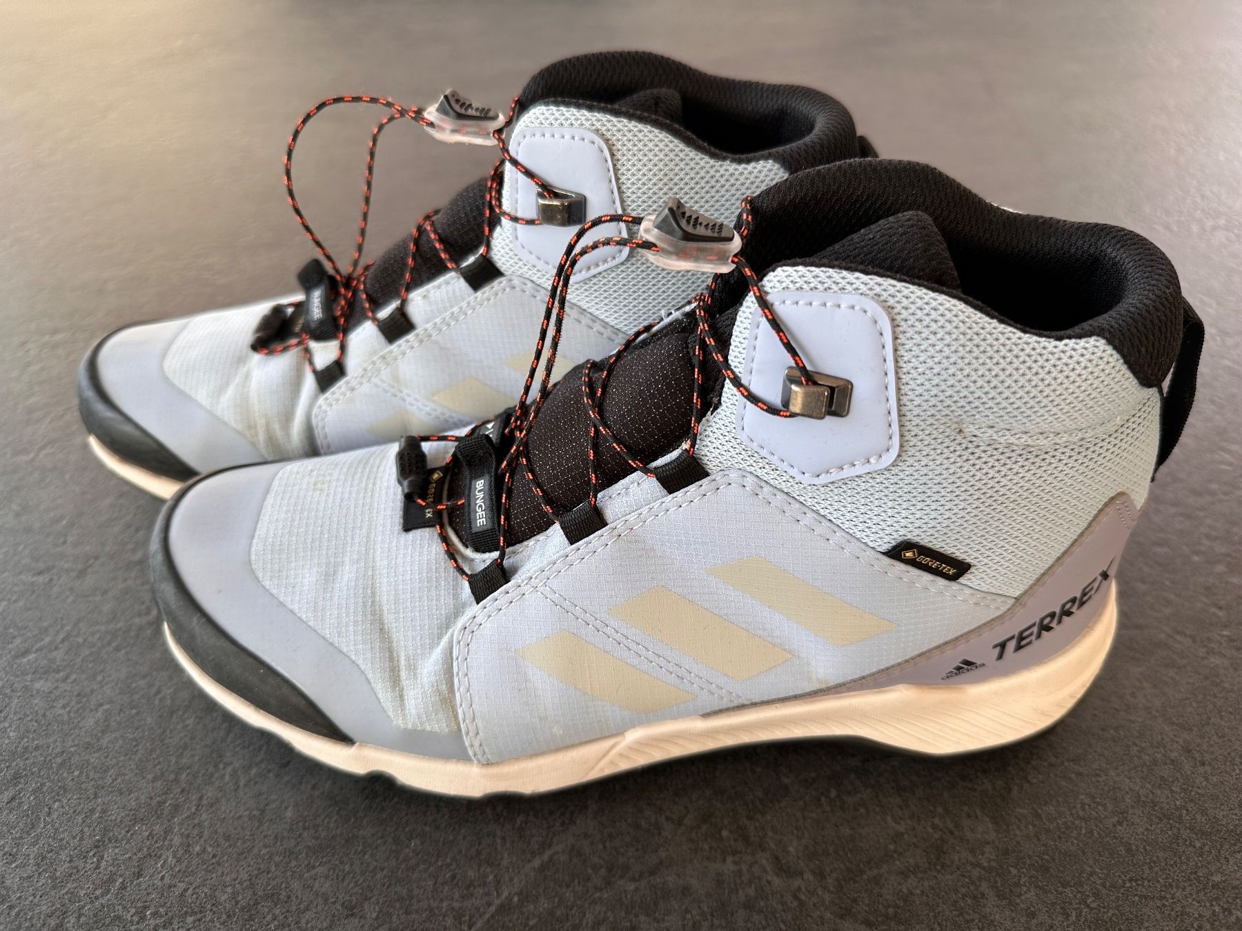 Adidas Chaussures garçon: Wanderschuhe Adidas Terrex GORE TEX Gr. 39 1/3 – D'occasion à Arboldswil par schlulu 3