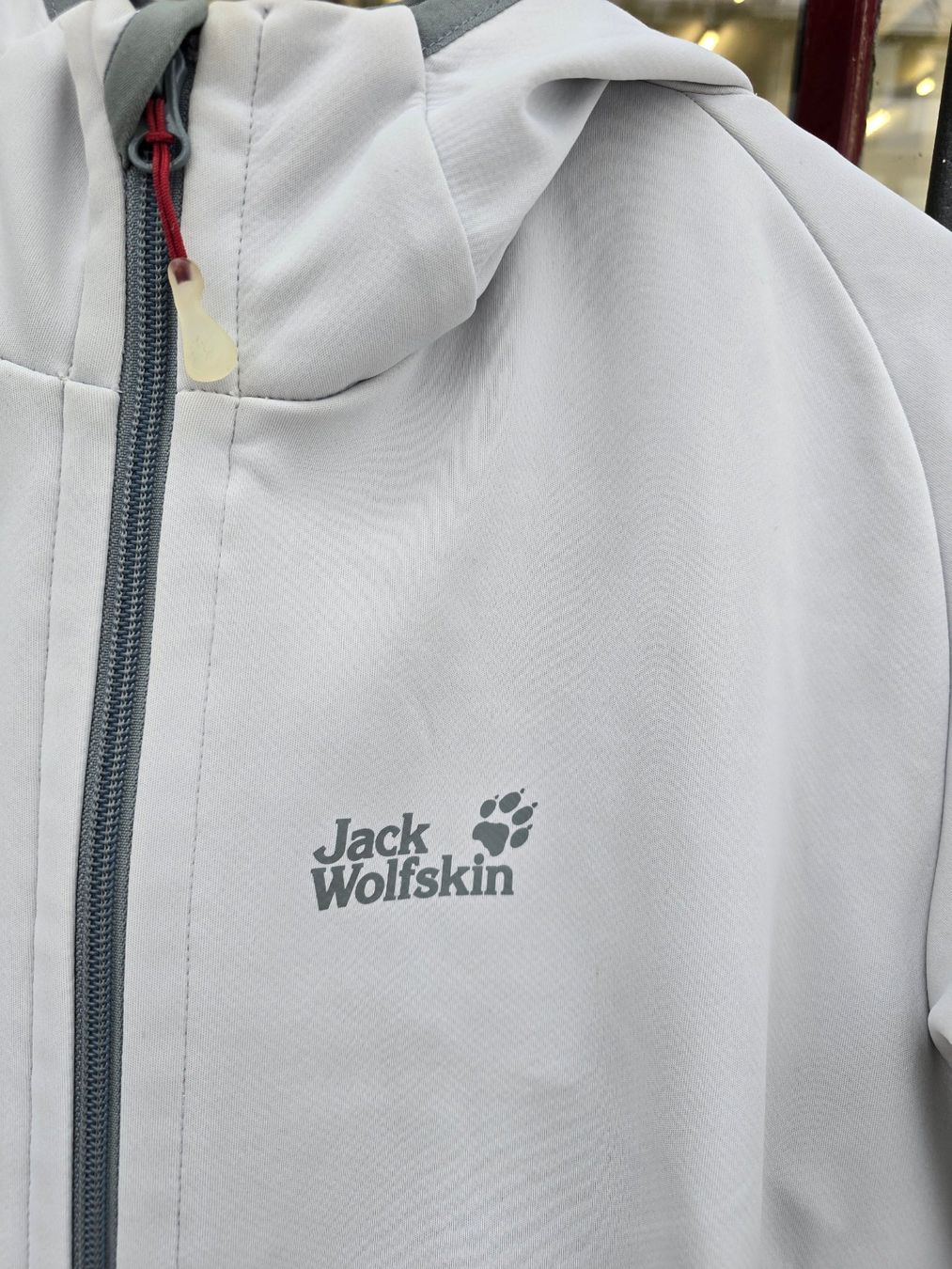 Jack Wolfskin Giacche: Kleidung: Jack Wolfskin Softshell Jacke, hellgrau, Grösse M – Usato da Romanshorn venduto da Rachacha 3