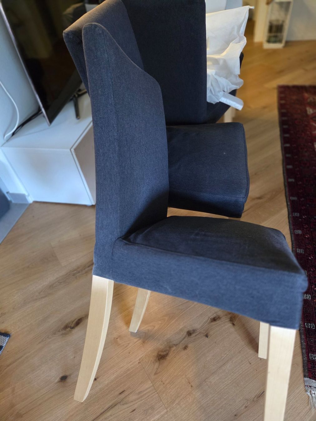 Ikea Sedie: 4 BERGMUND Stühle Eichenachbildung/Gunnared mittelgraublau – Usato da Therwil venduto da sunneblumen 1