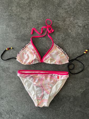 TRIUMPH Bikini in Rosa mit Cover-up - Größe M (neuwertig)