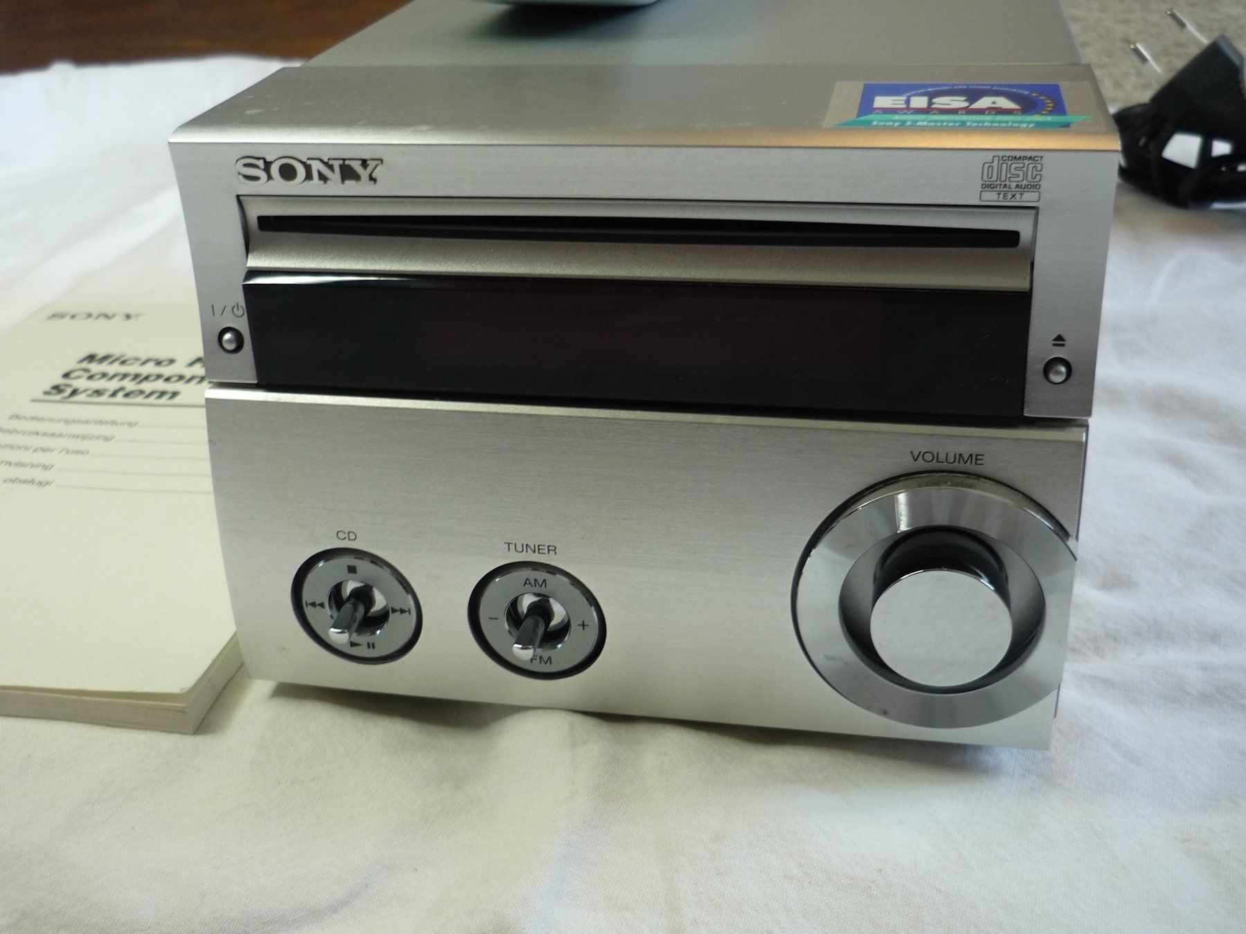Sony Lettore multimediale & Streamer: CD Player - Sony Micro Hi-Fi Component System - CMT - SE1 – Usato da Beringen venduto da Flatretriever 2