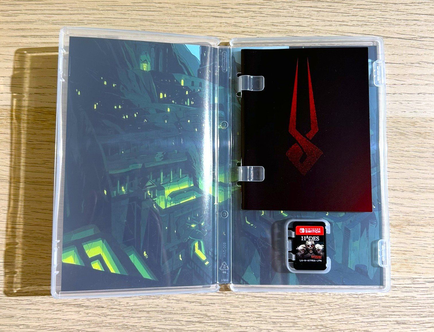 Nintendo Giochi: Hades Nintendo Switch – Usato da St. Gallen venduto da Alpine.Arcade 2