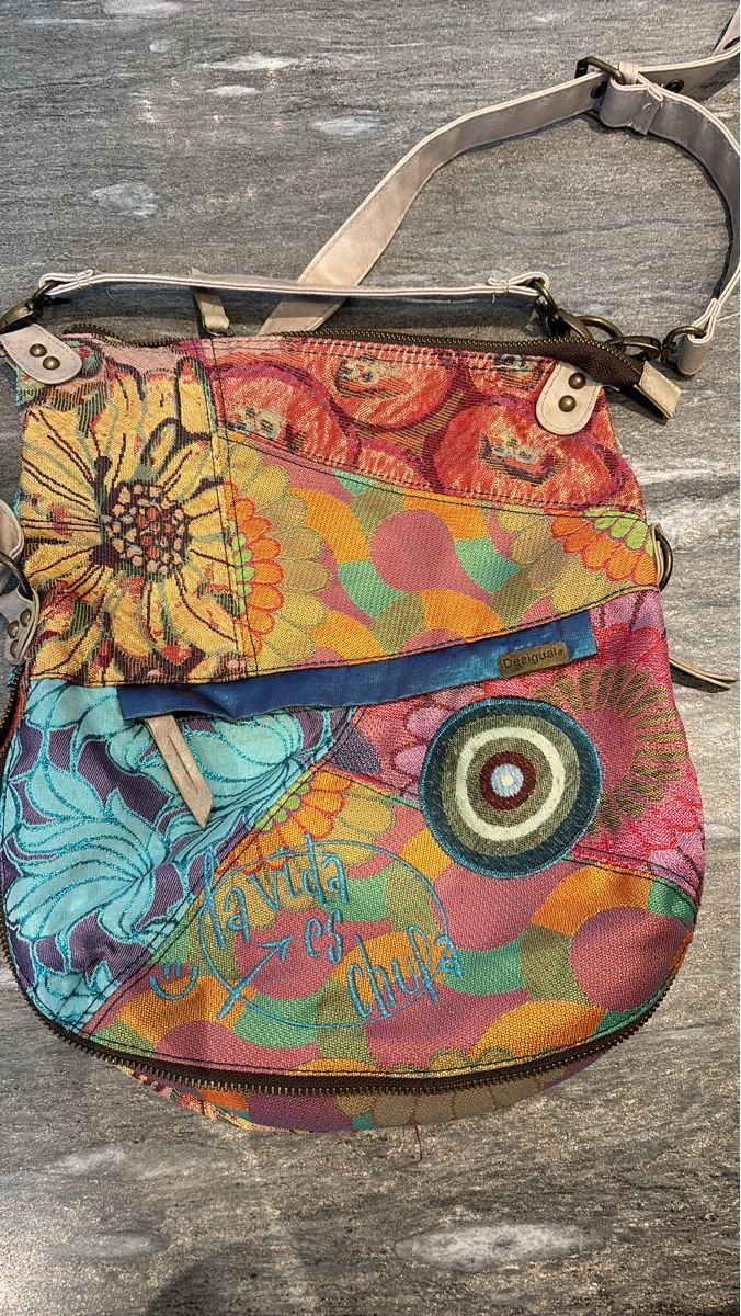 Desigual Borse da donna: Desigual Schultertasche/Handtasche, bunt gemustert – Usato da Lupsingen venduto da Aloha_21