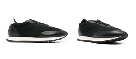 Baskets noires en cuir de veau et tissu de la marque The Row