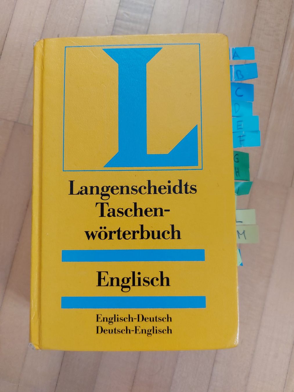 Libri: Langenscheidts Taschenwörterbuch Englisch – Usato da Neftenbach venduto da lor_7thq