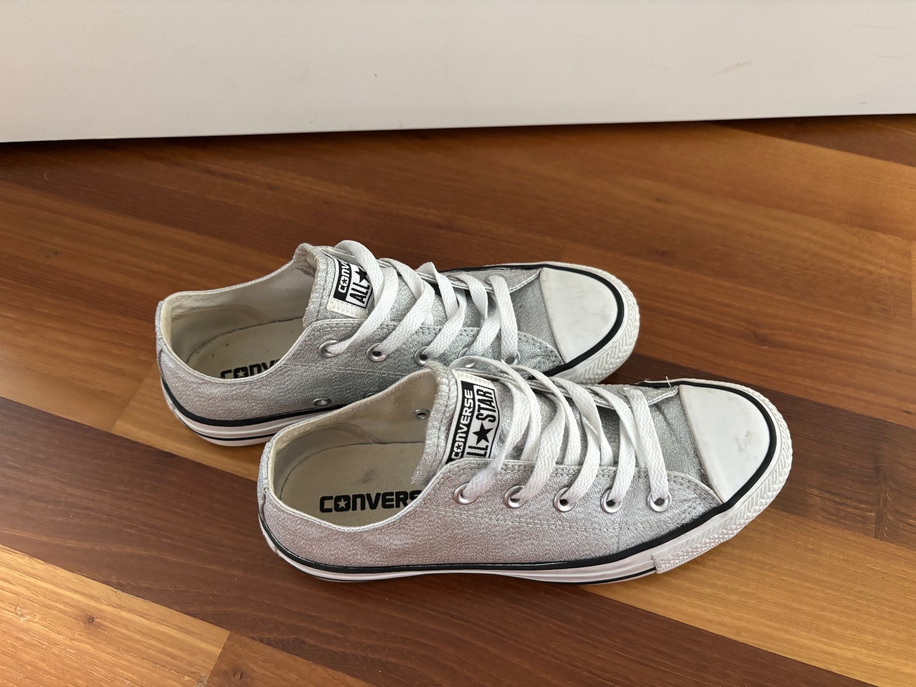 Converse Damenschuhe: Converse Sneaker – Gebraucht aus Uster von liv_5bfh 1