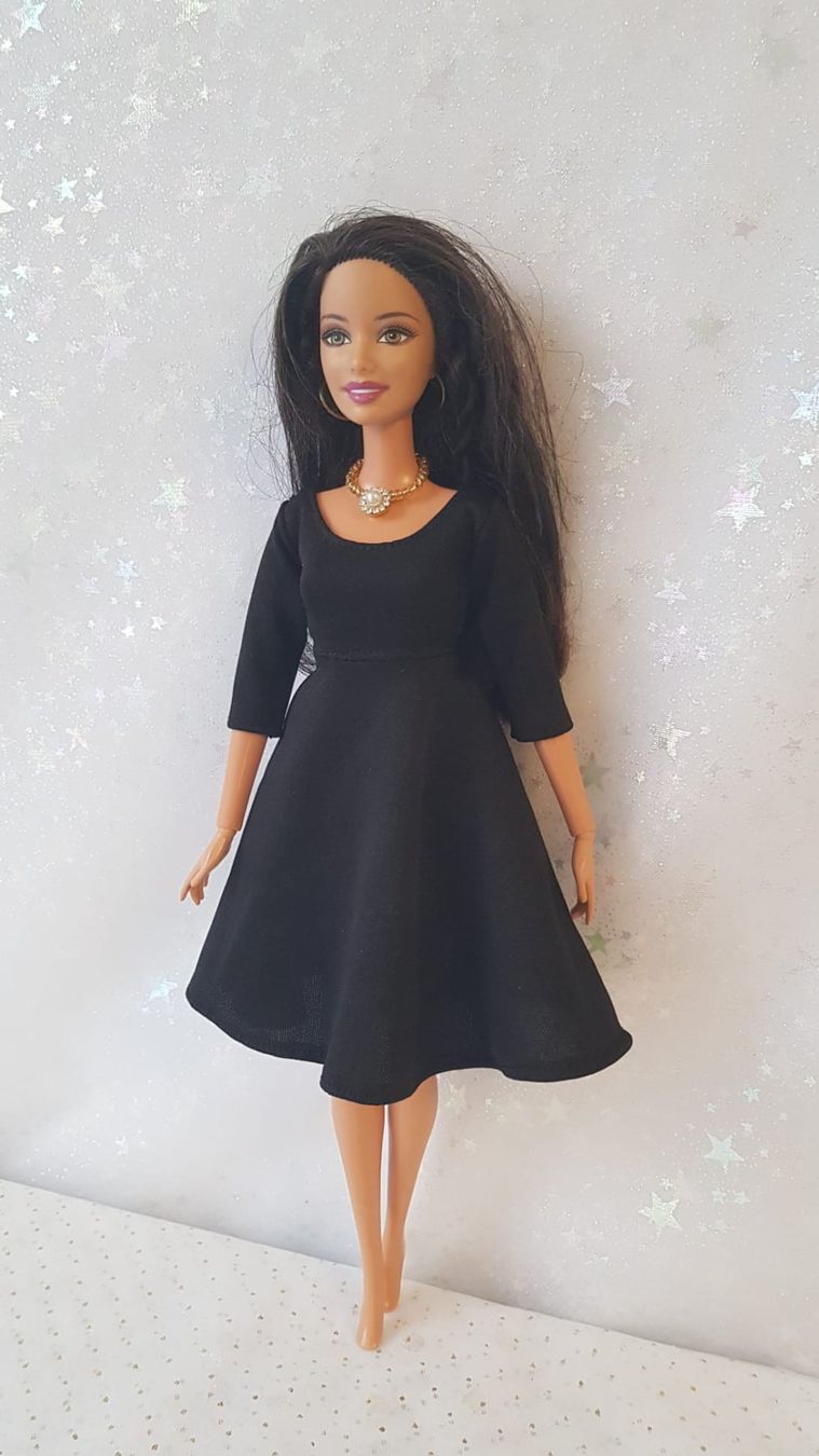 Bambole: Barbie Kleid mit Schmuck – Nuovo (secondo la descrizione) da Lachen SZ venduto da Sakura4hime 1