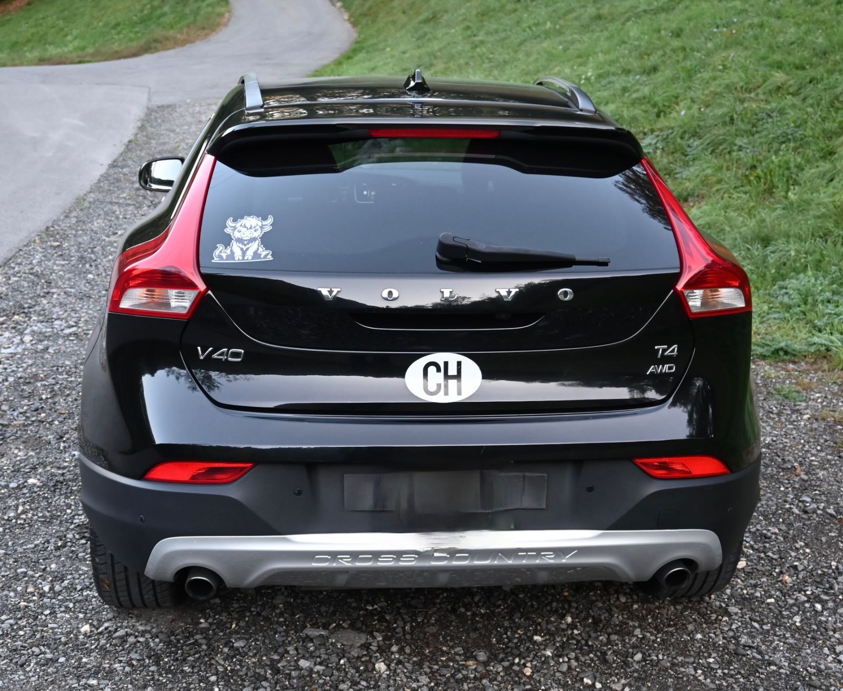 Volvo Autos: Volvo V40  CC  T4  AWD – Gebraucht aus Sachseln von Eroh 2