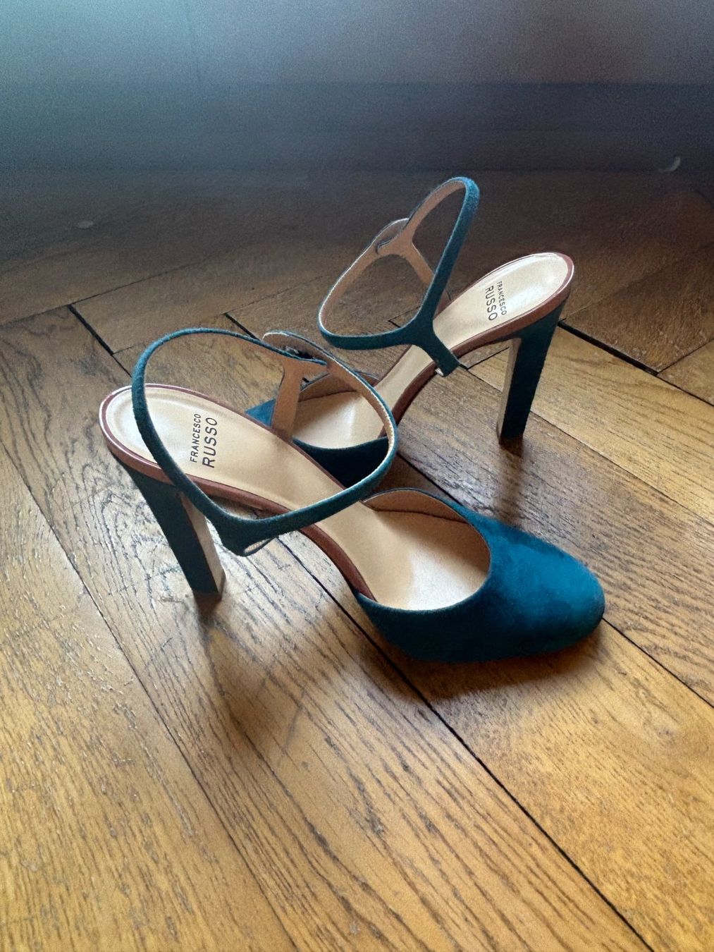 Damenschuhe: Chaussures neuves Francesco Russo – Neu und originalverpackt aus Genève von alexmcg 1