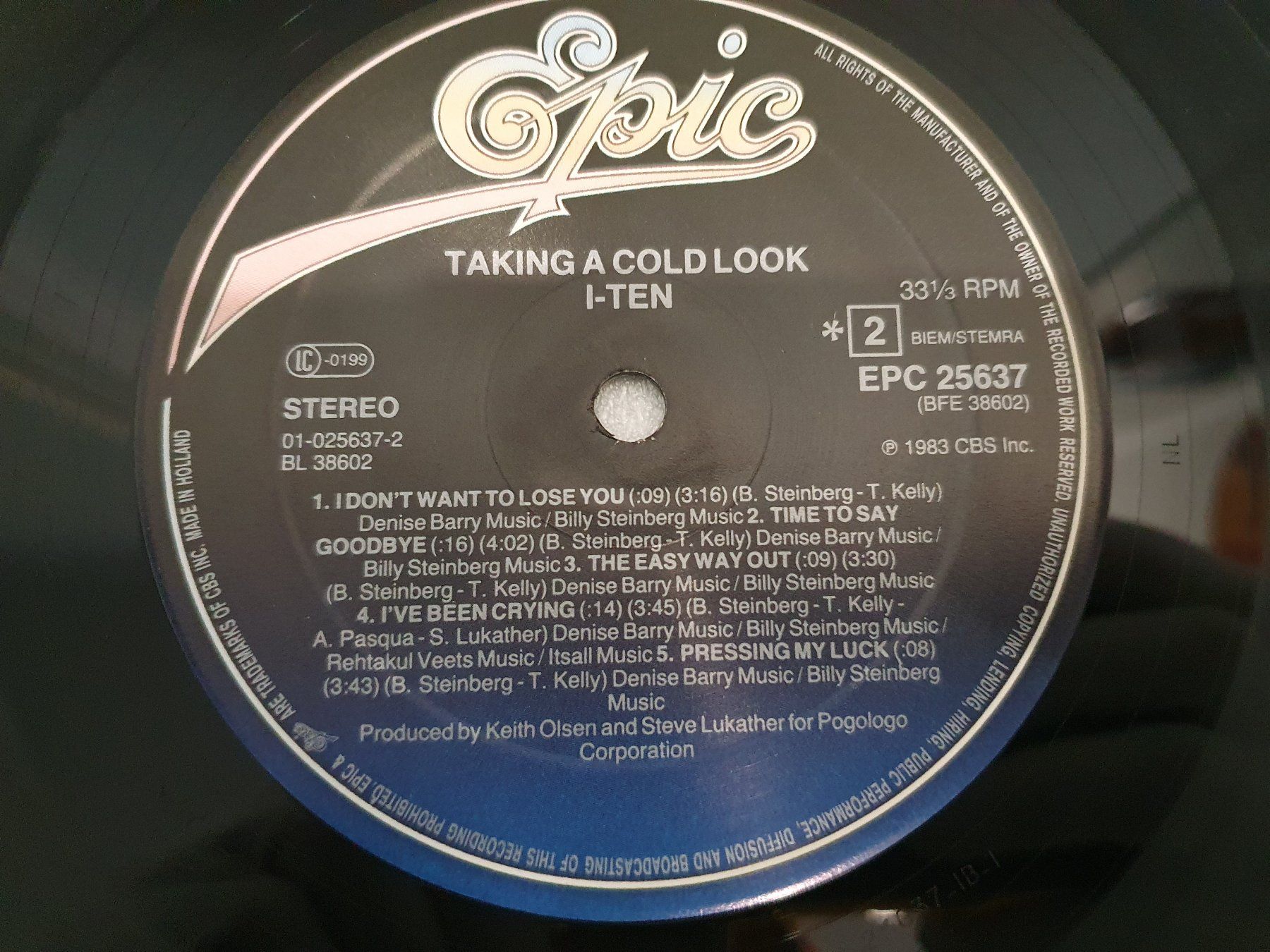 Dischi in vinile: i-Ten – Taking A Cold Look – Usato da Uster venduto da Vinyl-Leidenschaft 5