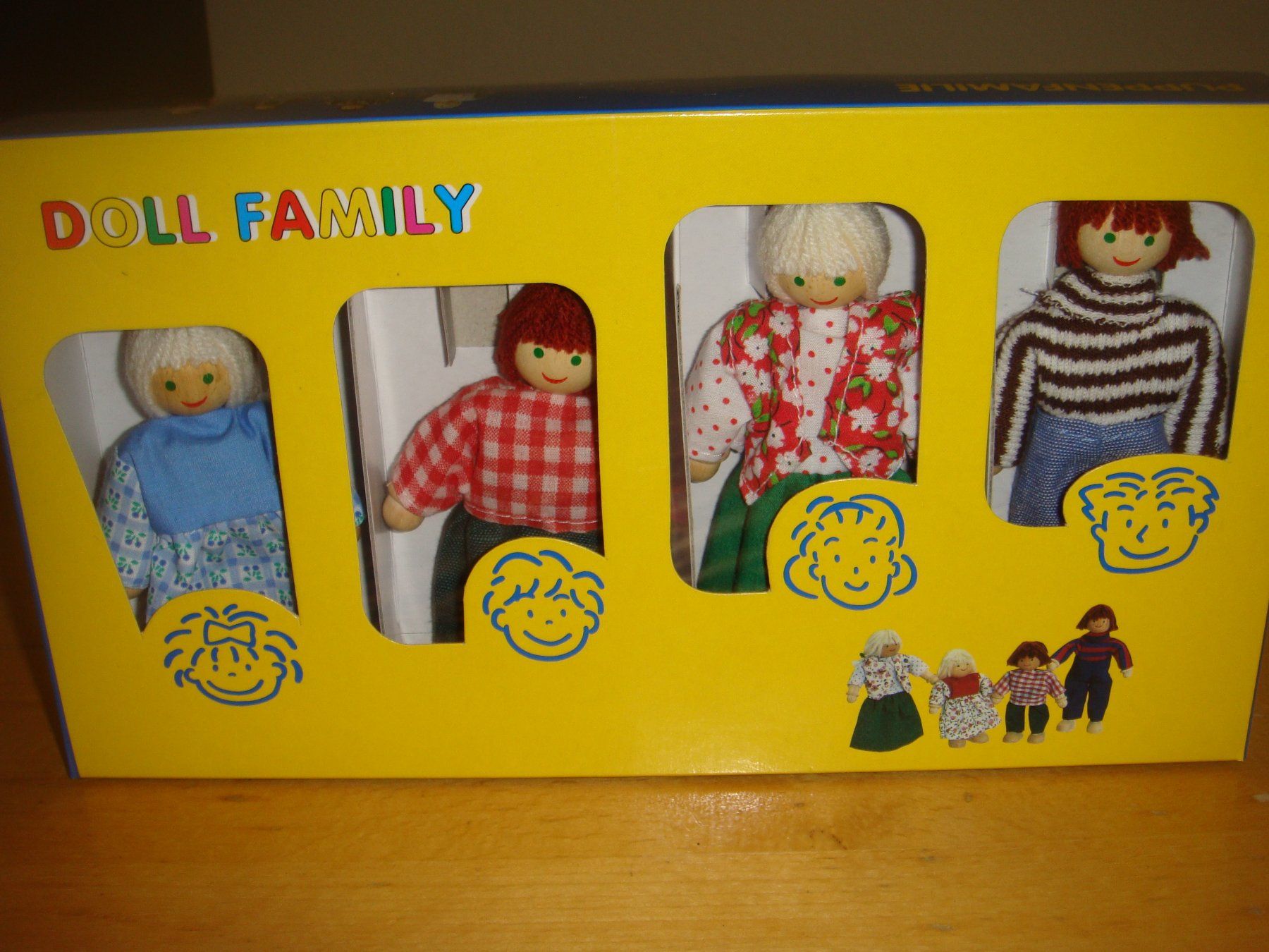Giocattoli: Doll Familie – Nuovo e nell'imballaggio originale da Reinach BL venduto da Maryichbins