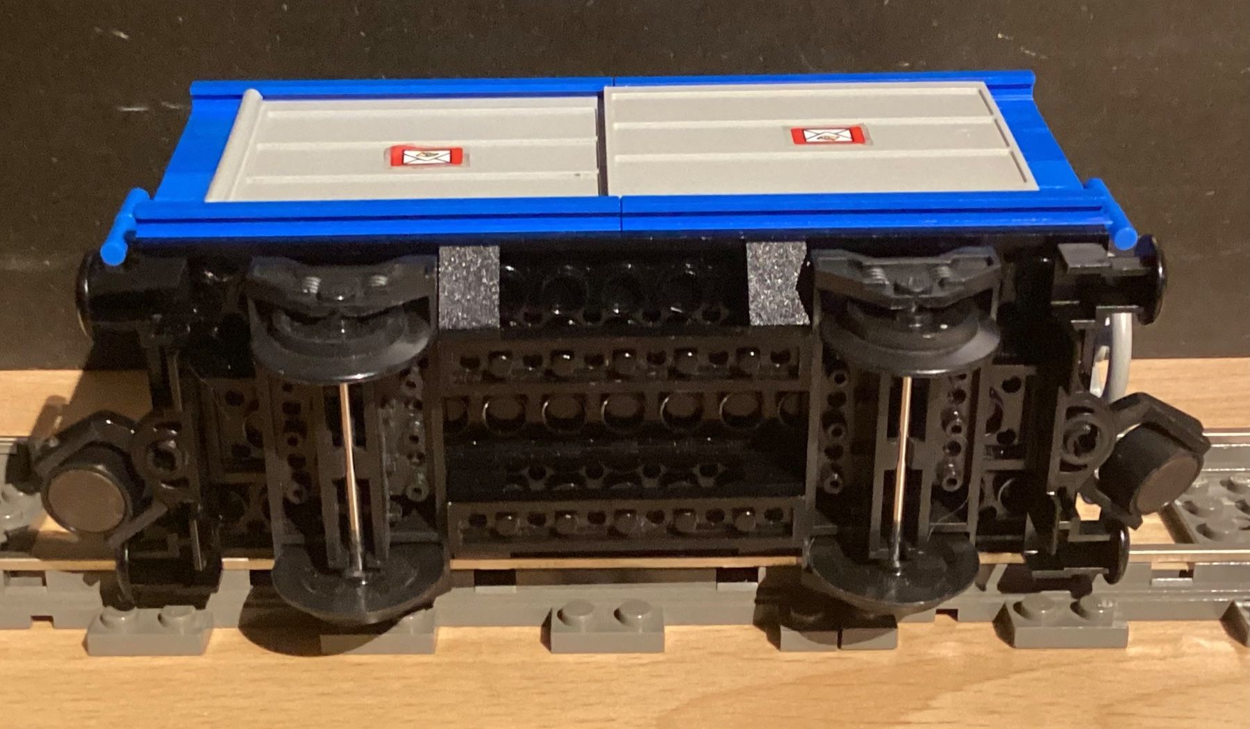 Lego Kit di costruzioni: Blauer Postwagen aus Set 4564 Lego 9V Eisenbahn – Usato da Glarus venduto da Folienjoe24 2