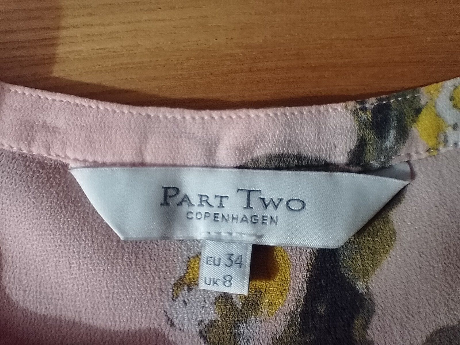 Blusen: Hübsche Bluse von Part Two Copenhagen florales Design – Gebraucht aus Luzern von Seri4 1