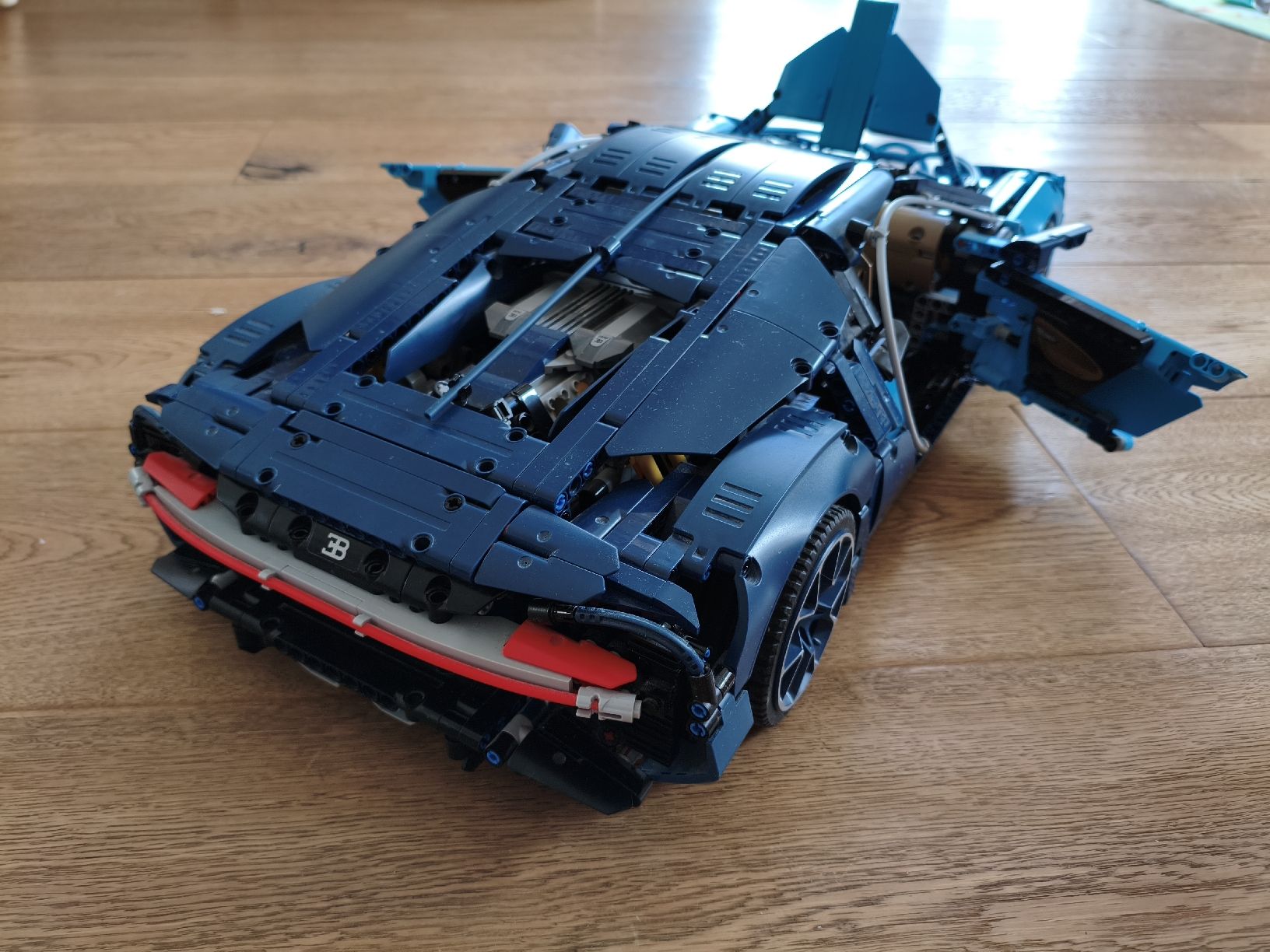 Lego Jouets: LEGO Technic Bugatti Chiron 42083 – Neuf (Voir description) à Kölliken par Doron01 1