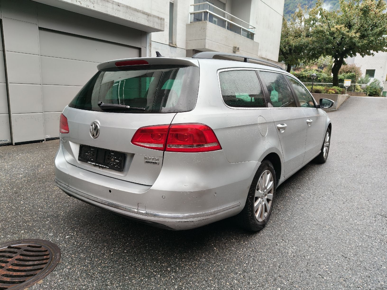 VW Autos: VW Passat 2.0 TDI 4MOTION – Gebraucht aus Giubiasco von AUTOTECNICA 3