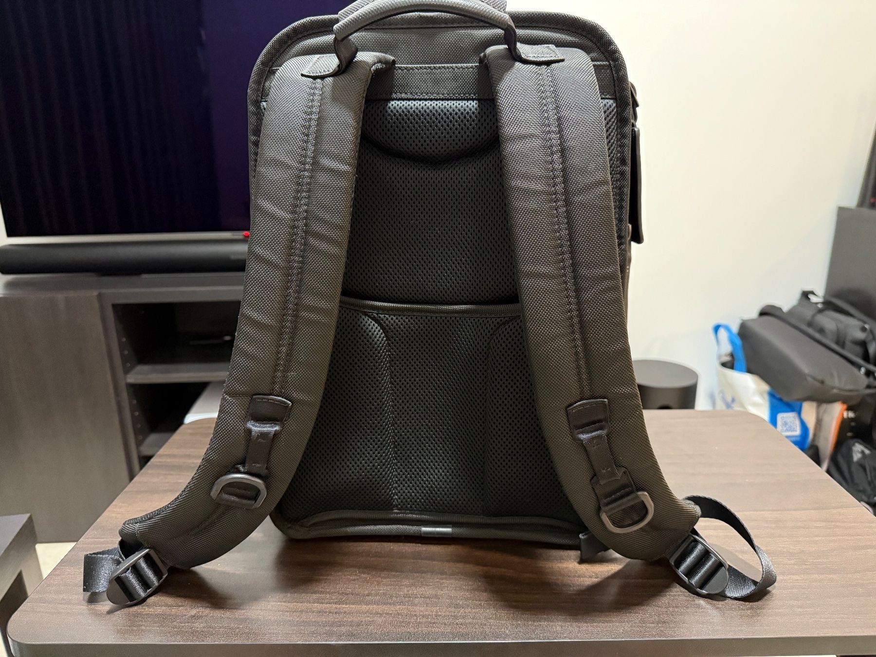 Tumi Valigie & Borse: Tumi Alpha Sac à Dos - Ordinateur (15") – Usato da Nyon venduto da Olivier22 1