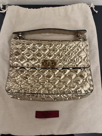 Tasche Valentino Garavani Rockstud goldfarben guter Zustand
