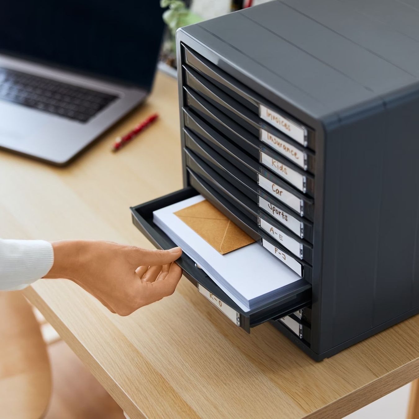 Rotho Systemes d'archivage: Schubladenbox mit 10 Fächern Rotho Timeless / A4 – D'occasion à Stein AG par ItsNastja 5