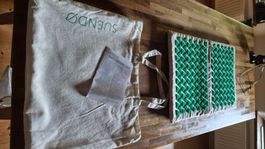 Tapis d'acupression SUENDØ avec sac de transport