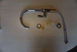 Mischbatterie Suter Tolo, Side Lever C, mit Schwenkauslauf