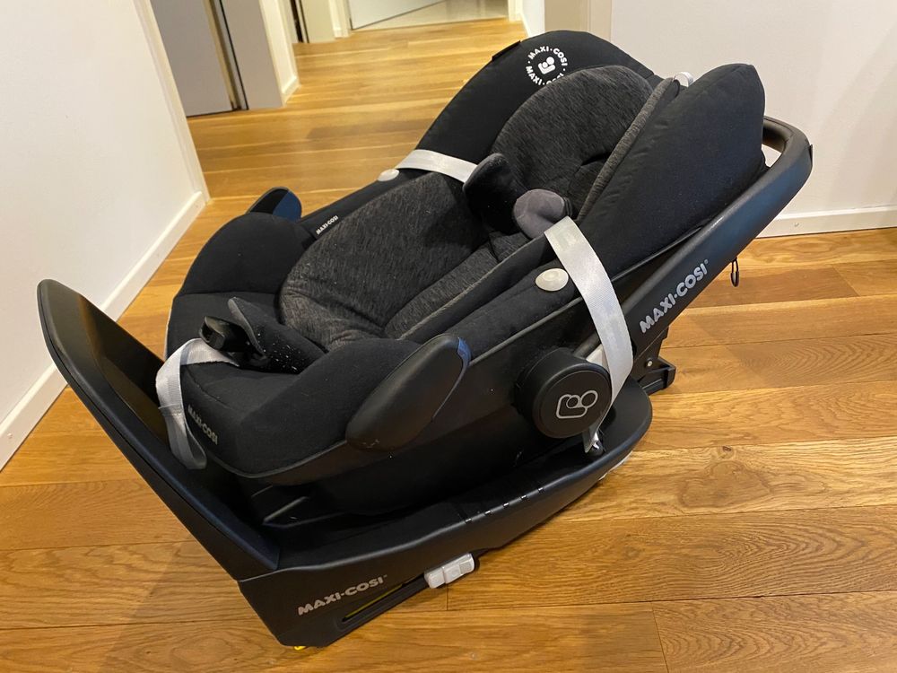 MaxiCosi + isoFix Base + Bugaboo adapter Kaufen auf Ricardo