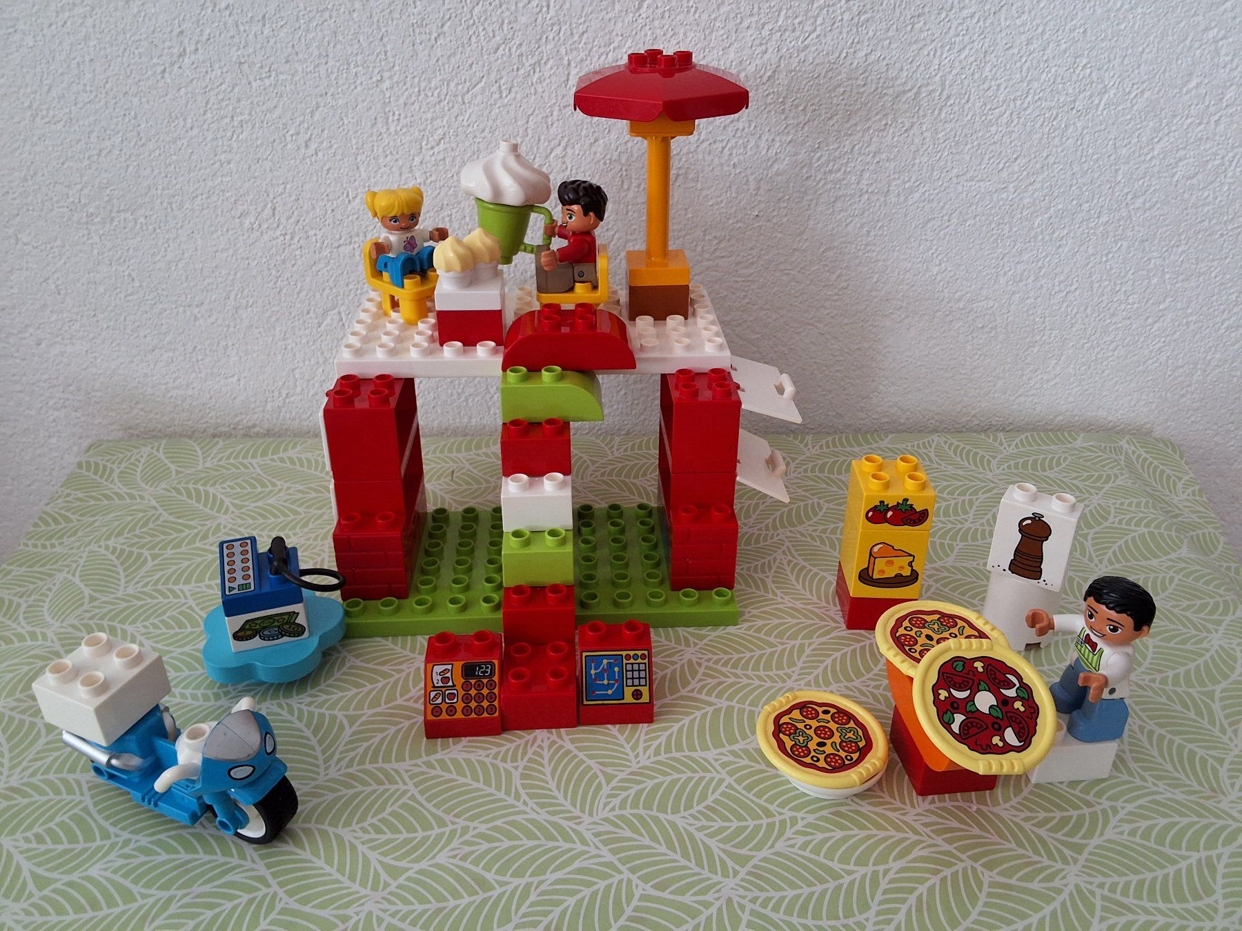 Lego Giocattoli: Lego Duplo Pizzeria – Usato da Liebefeld venduto da moony4blue 2