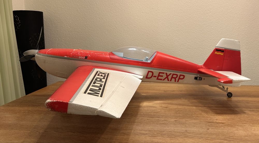 RC Flugzeug, Multiplex Extra 300 S, PNP (Gebraucht) in Würenlos für CHF ...