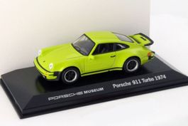 Porsche 911 / 930 Turbo 1974-1978 hellgrün / schwarz    1:43