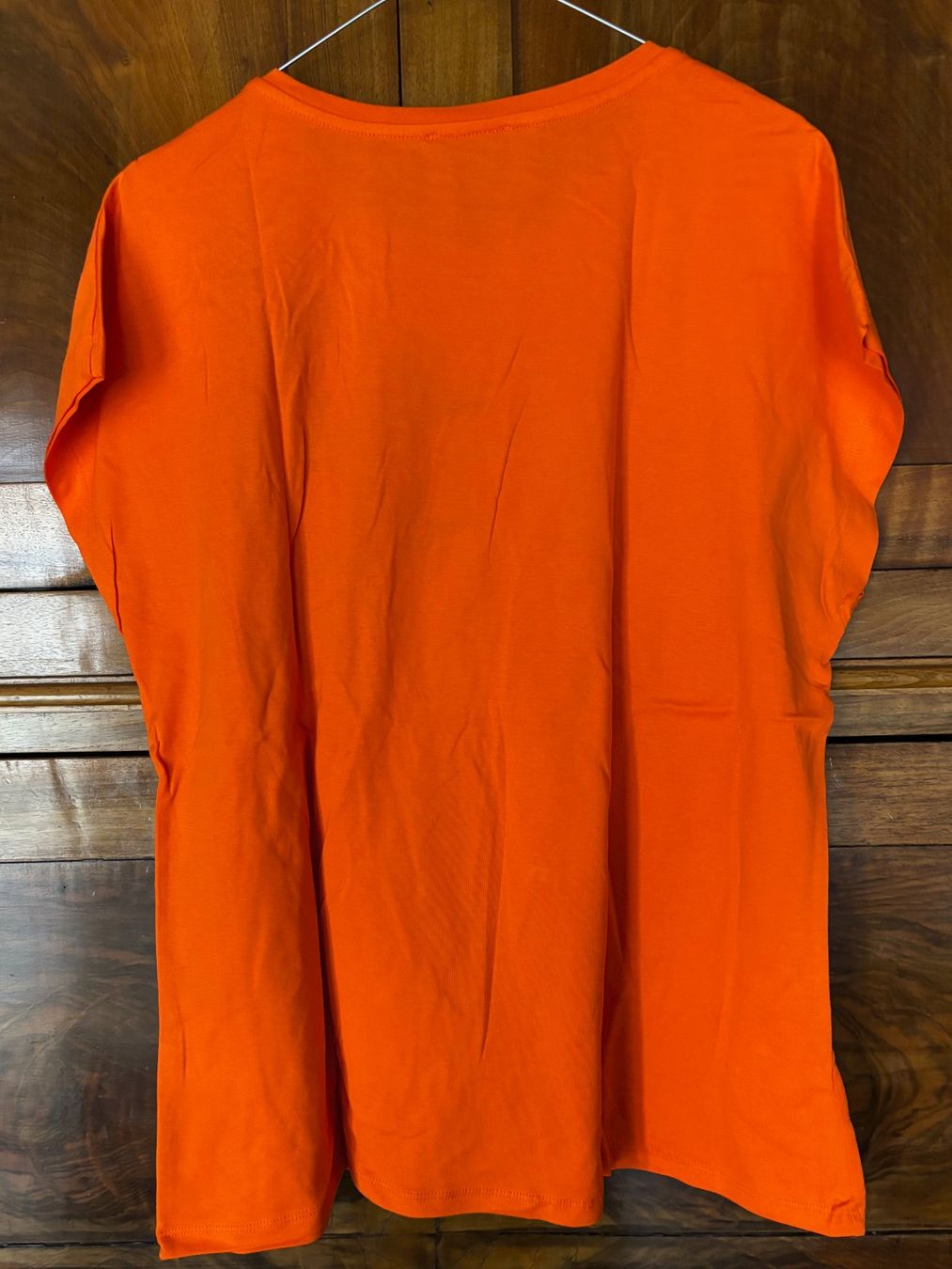 Zara T-shirt: T'shirt orange Zara, taille M – Usato da Grand-Lancy venduto da hip_2rbd 1