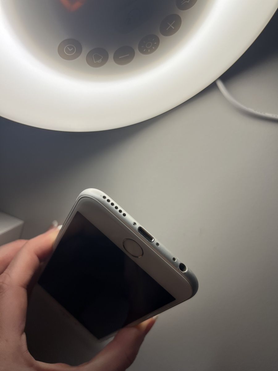 Apple Telefoni cellulari / Smartphones: iPhone 6S - Ideal als Zweitgerät! – Usato da Häggenschwil venduto da Svge 4