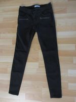 Hose Schwarz Grösse 34