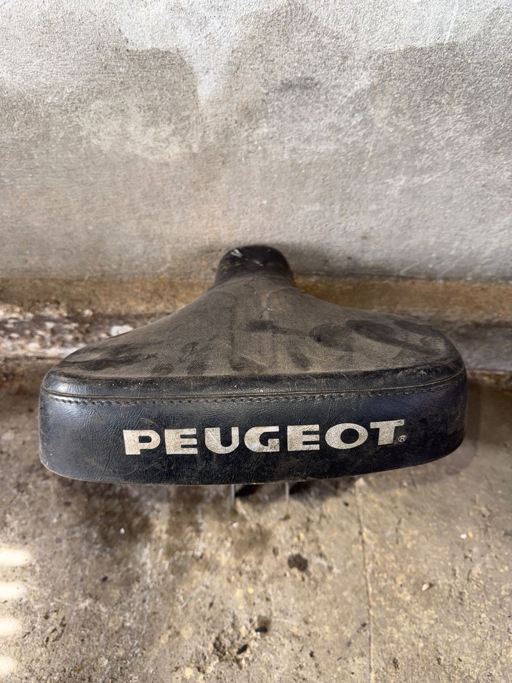 Peugeot Parti ricambio per ciclomotori: Peugeot Mofa Sattel – Usato da Fahrni b. Thun venduto da berger_tuning34 1
