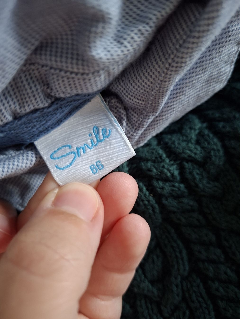 Chemises, T-shirts & Polos: Kinder Pullover mit Hemd Grösse 86 neuwertig – D'occasion à Winterthur par Ausmisten2026 1