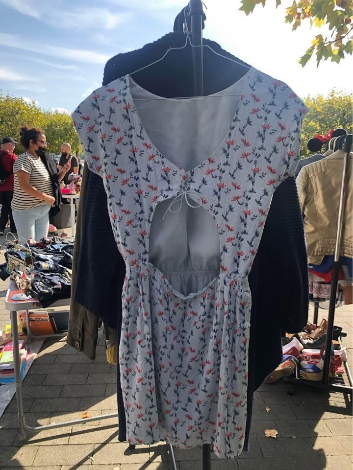 Sessun Vestiti: Robe Fleurie (Sessun) – Usato da Vevey venduto da cla_f252 1