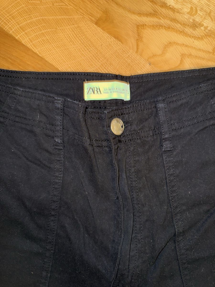 Zara Jeans: Cargo Hose Zara – Usato da Zürich venduto da sabrina.gonc 1