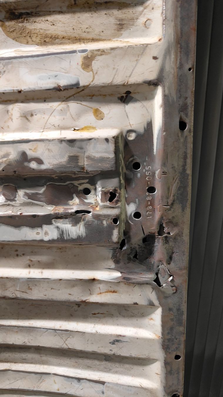 VW Alle Autoersatzteile: Heckklappe VW Caddy 14d – Gebraucht aus Himmelried von KTMsmc690 3