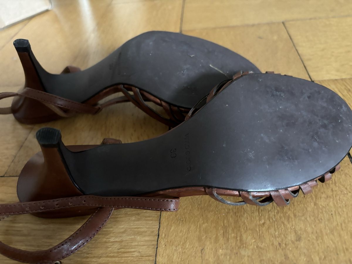 Scarpe da donna: Ledersandalen, Grösse 39 – Usato da Zürich venduto da gucks 4