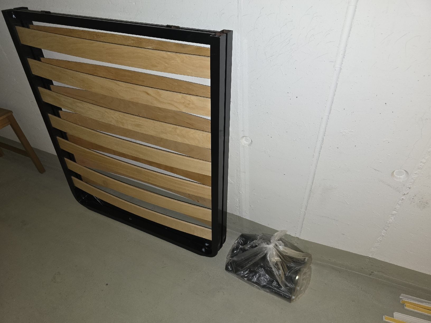 Reti a doghe: Klappbares Bettgestell Lattenrost 200 x 90 – Usato da Adliswil venduto da Micky048