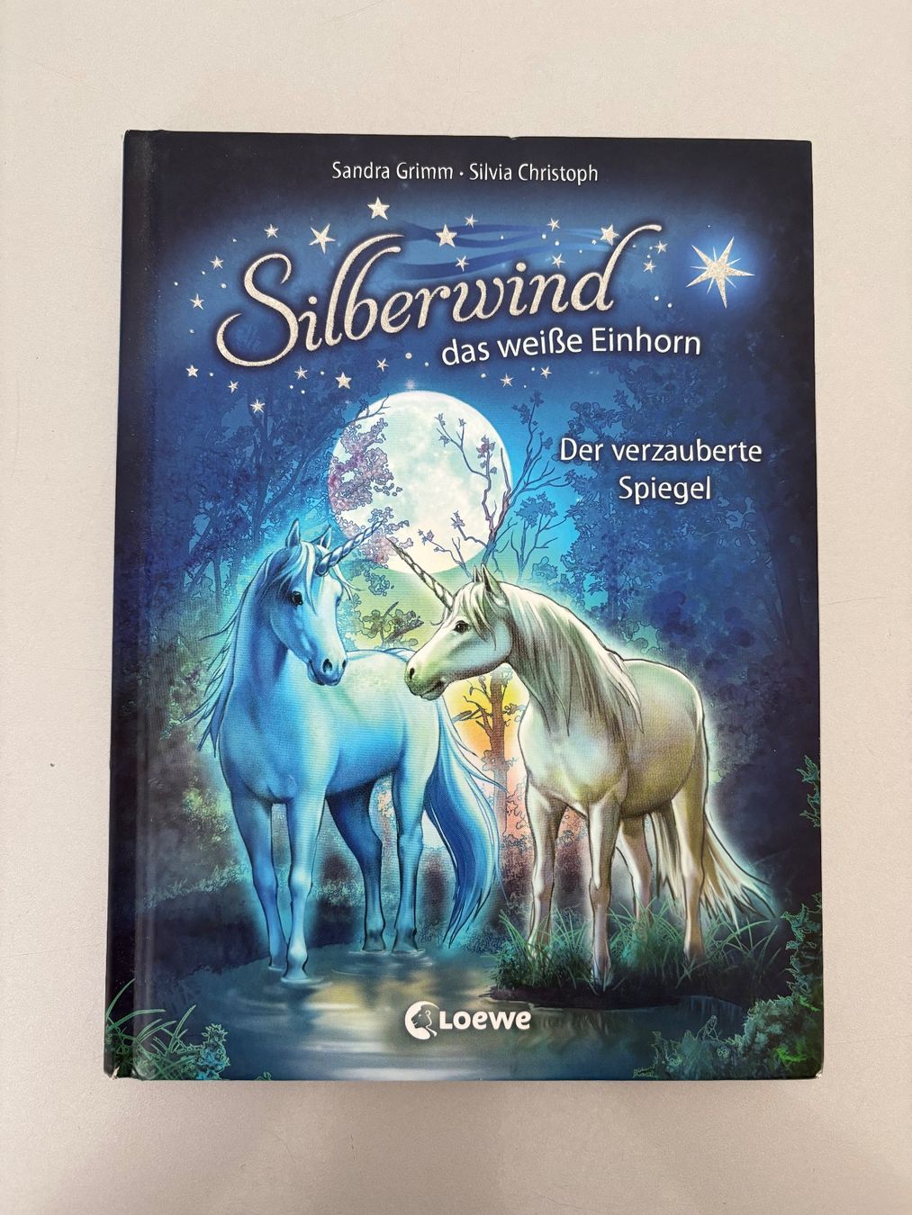 Libri: Silberwind das weisse Einhorn neuwertig Briefversand – Nuovo (secondo la descrizione) da Unterägeri venduto da flu_zp5d